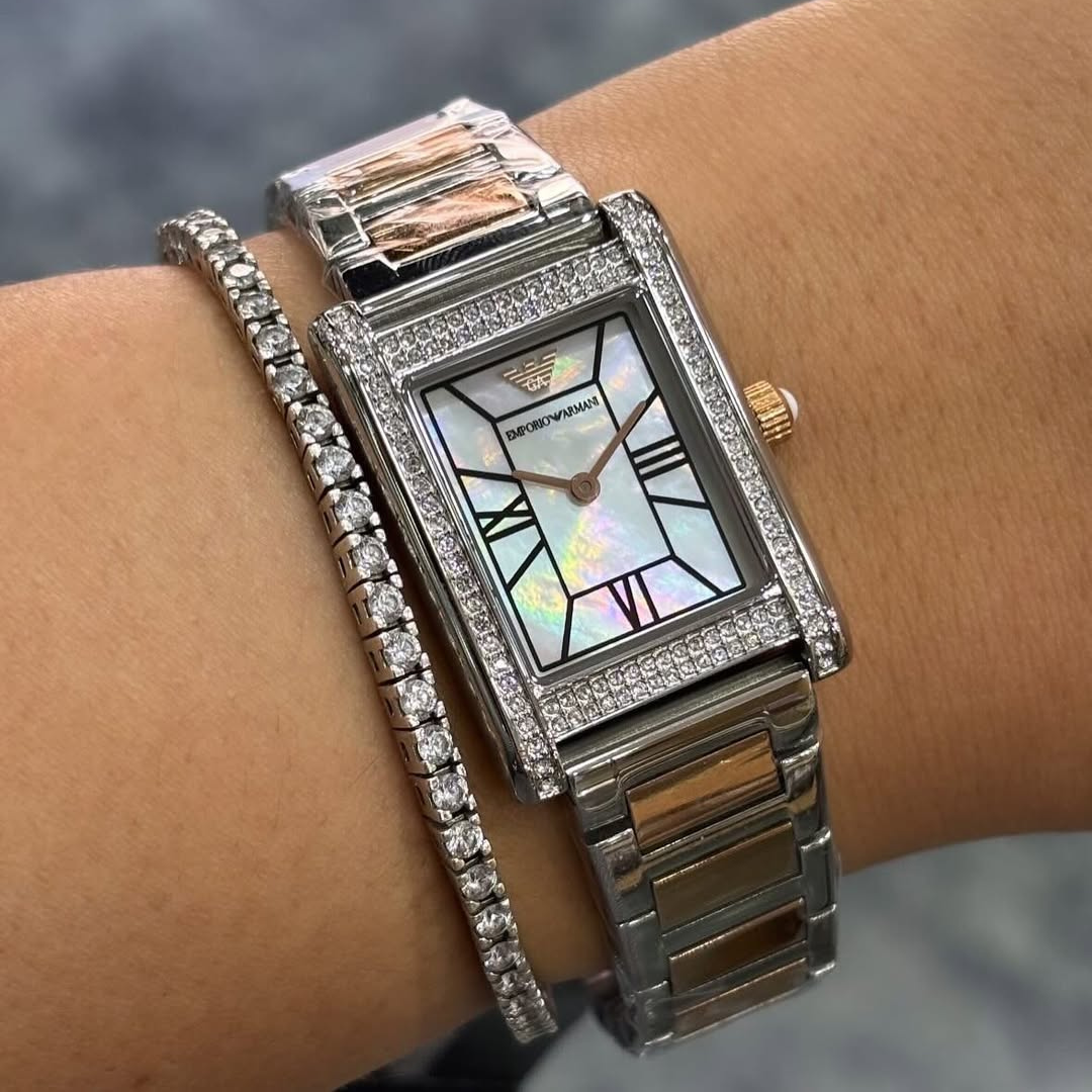 Montre Emporio Armani pour femme AR11626