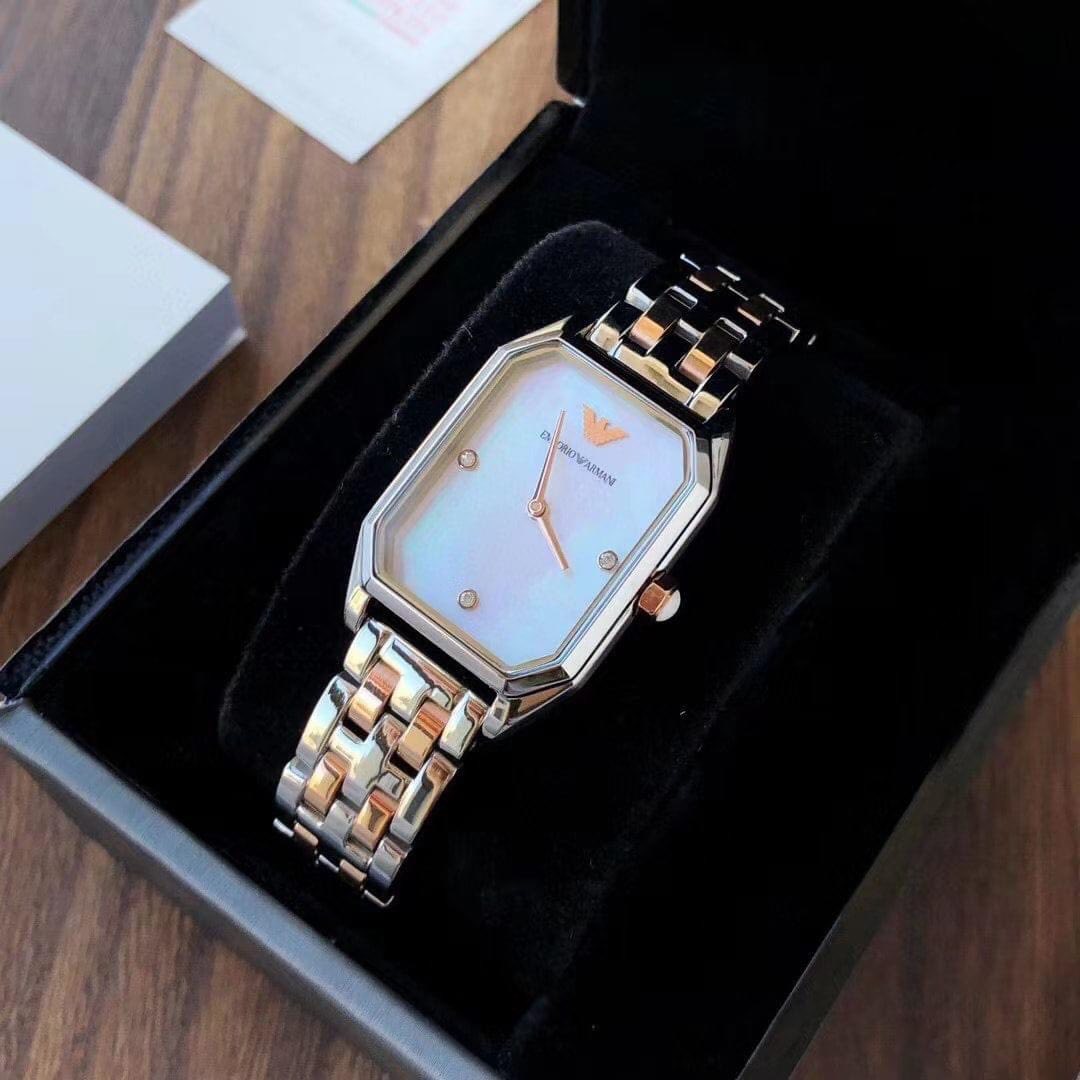 Montre elegante emporio pour Femmes